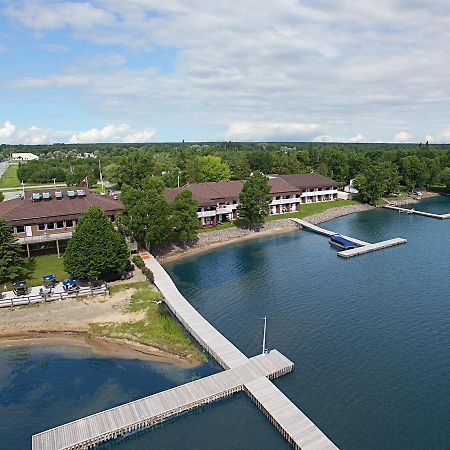 La Place Rendez-Vous Hotel Fort Frances Exterior foto