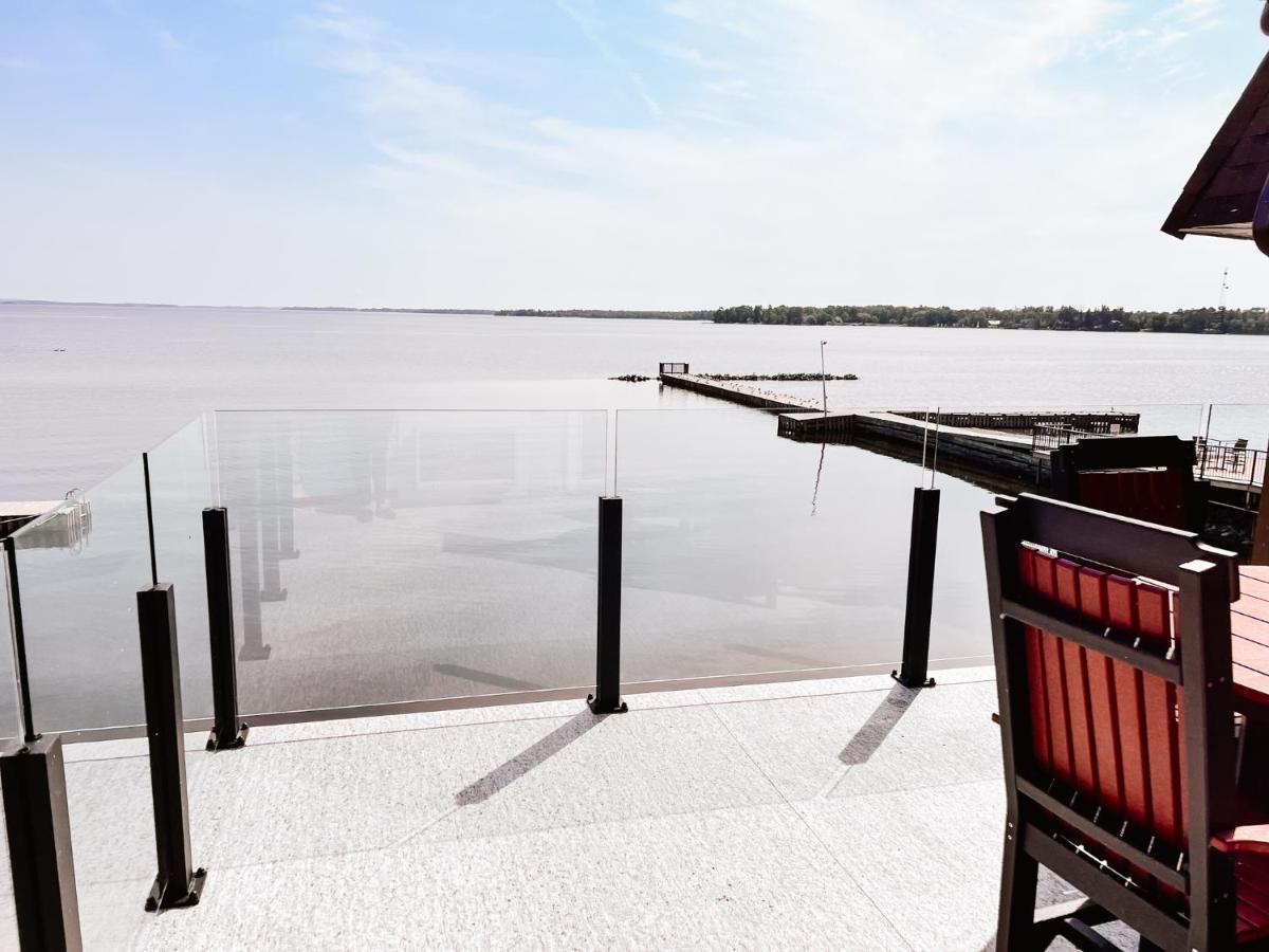 La Place Rendez-Vous Hotel Fort Frances Exterior foto